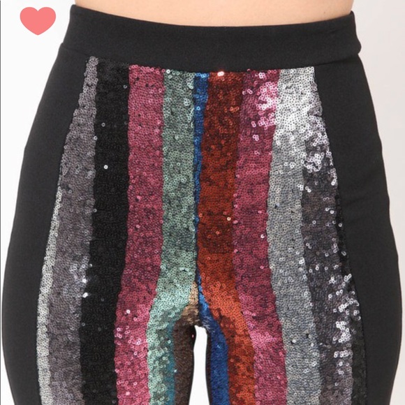 High Waist Pants with sequin detail in front💕💕 - Picture 3 of 4